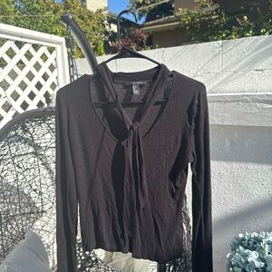 Forever 21 Black Long Sleeve Tie-Front Top women’s size large